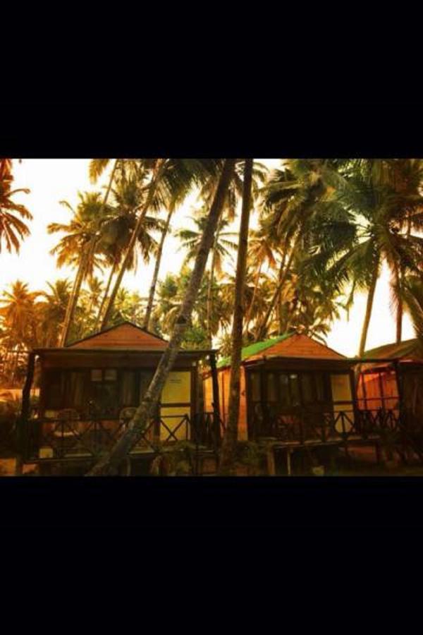 Over The Moon Beach Resorts Palolem Exterior foto